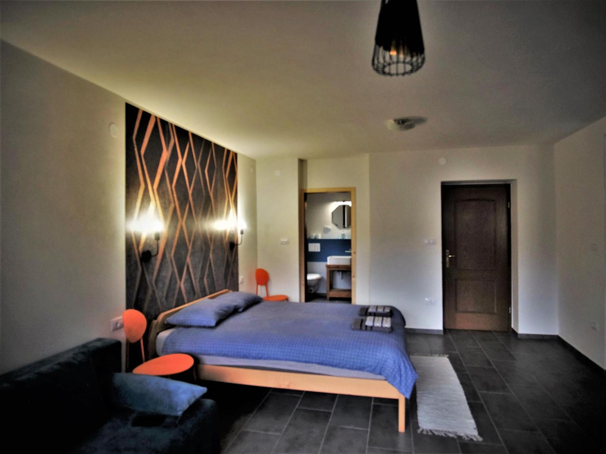 Old Square House - Hisa Na Starem Trgu Apartment Tolmin Ngoại thất bức ảnh